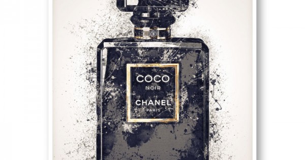 Coco mademoiselle perfume hi-res stock photography and images - Alamy