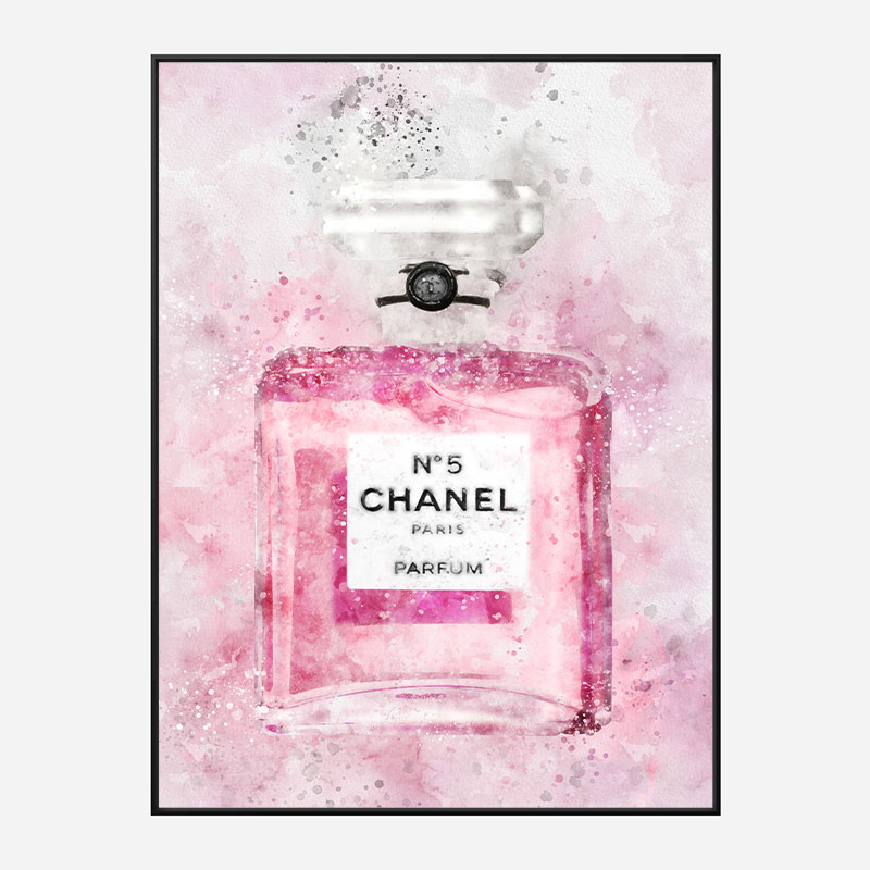 Chanel No.5 Roses Perfume Bottle With Pink Lips Pattern In White Background  Blanket - Kaiteez