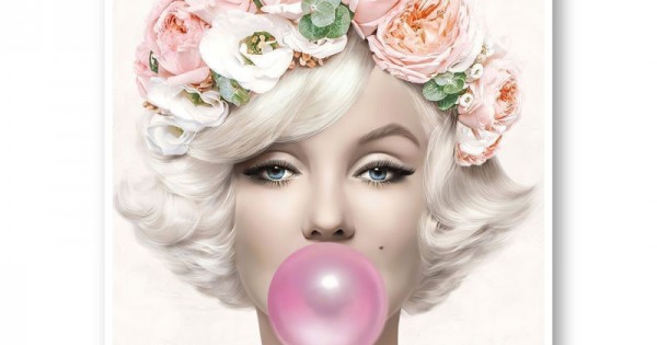 Fascineren rammelaar Intact Marilyn Monroe Bubble Gum Art Print